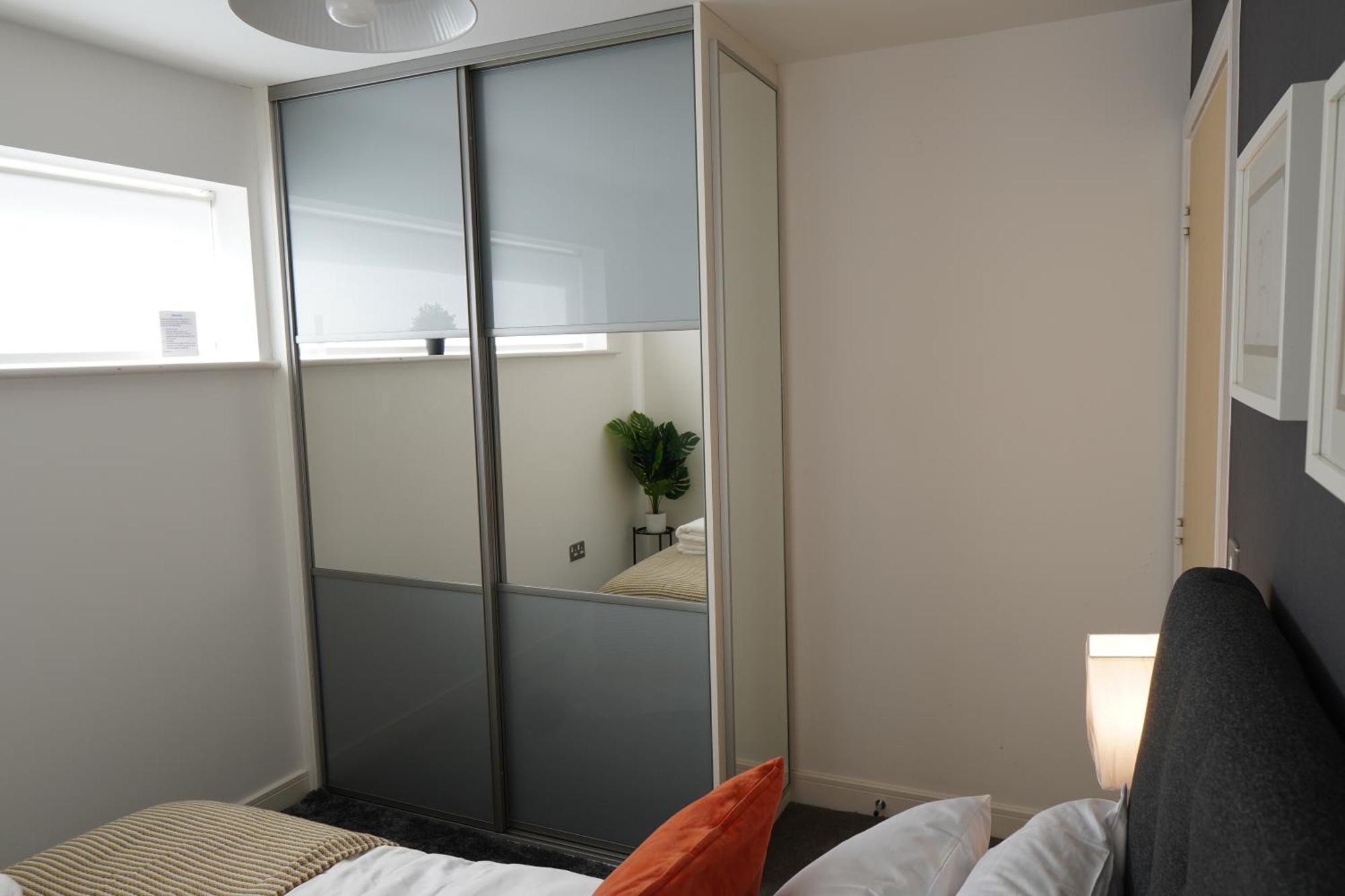 Luxury Rooms - Pick A Room - Free Parking & Kitchen Access, Near Etihad Stadium, The Coop Live & Piccadilly Station, Manchester Exterior photo