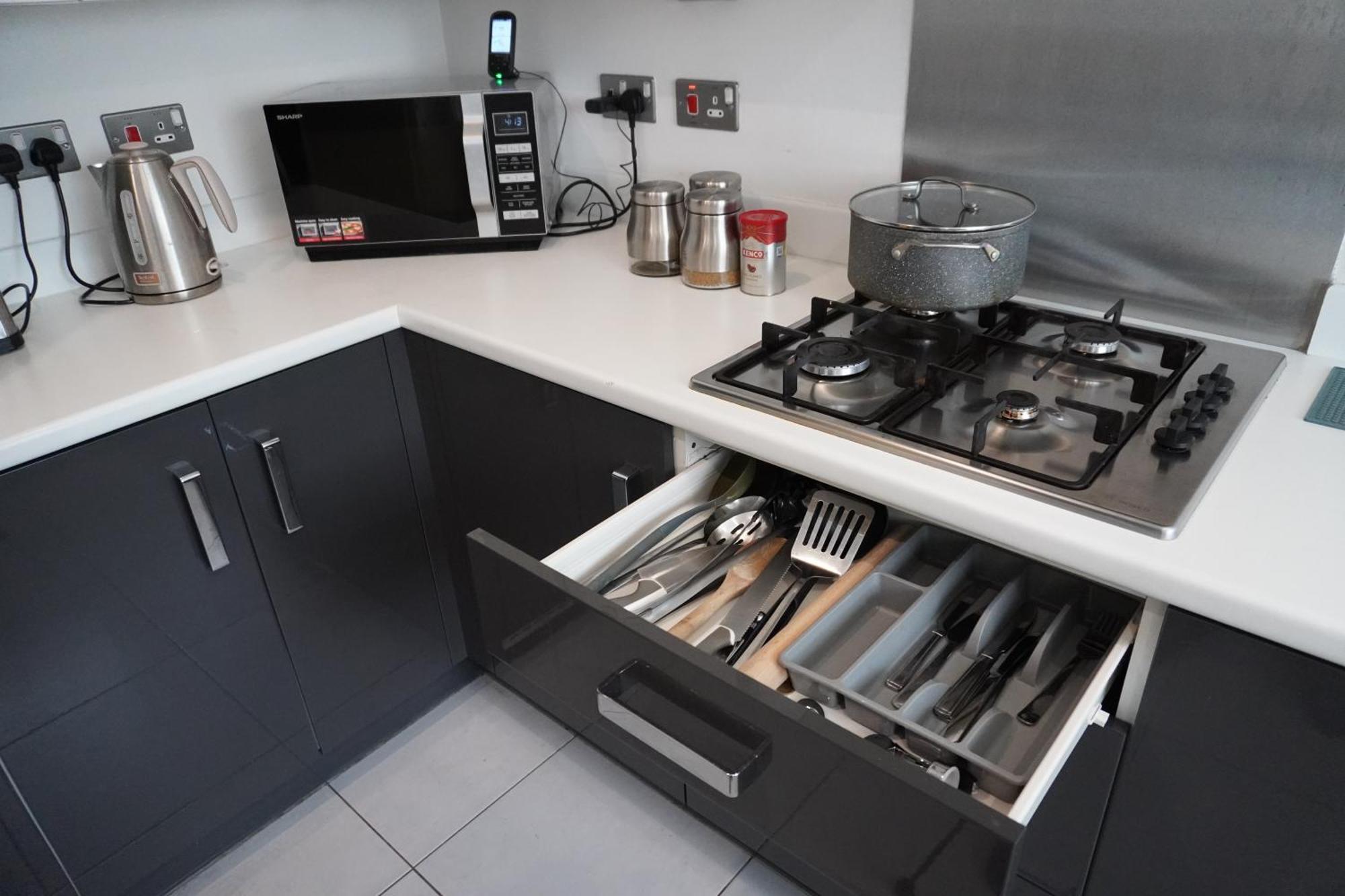 Luxury Rooms - Pick A Room - Free Parking & Kitchen Access, Near Etihad Stadium, The Coop Live & Piccadilly Station, Manchester Exterior photo