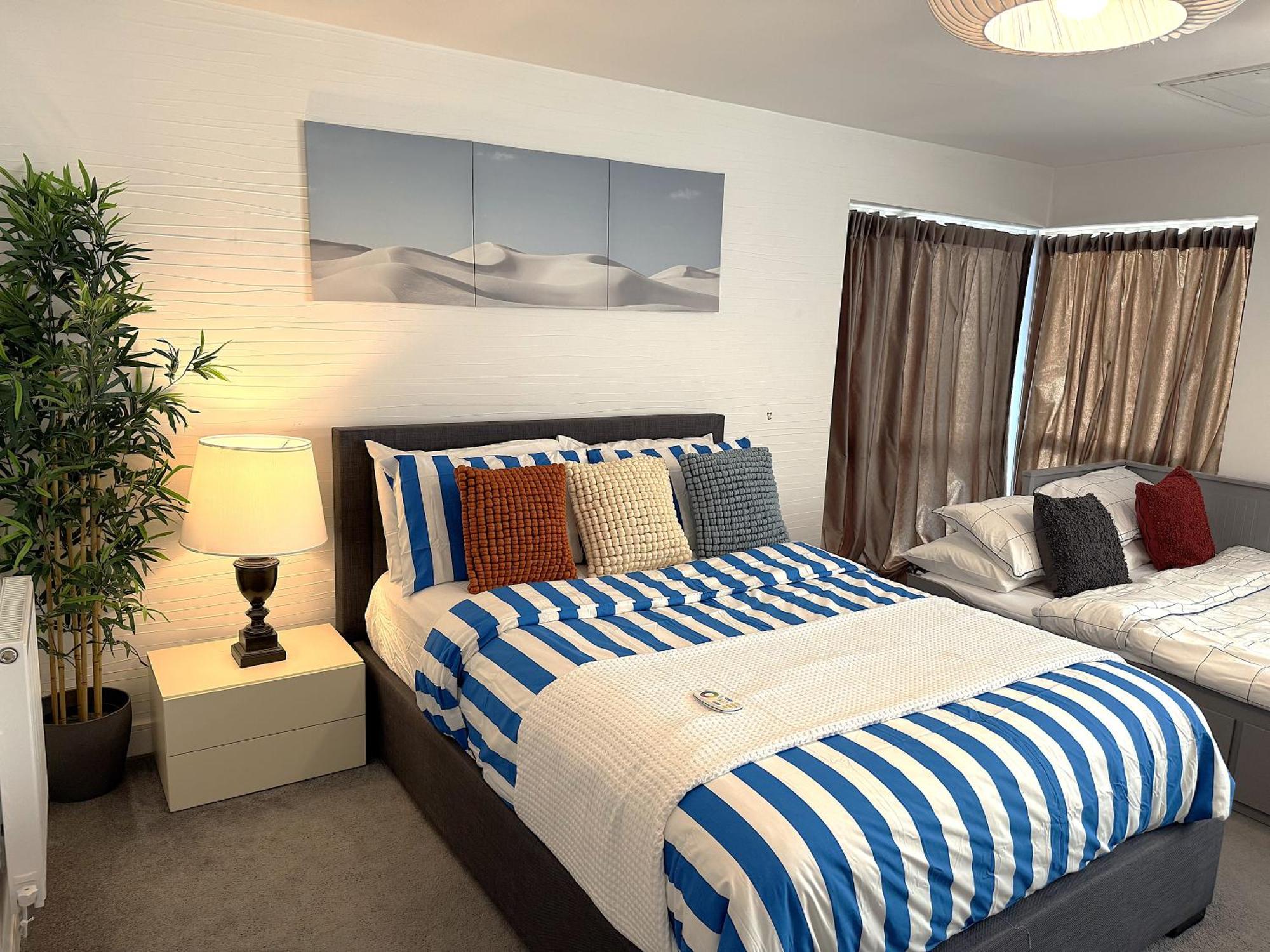 Luxury Rooms - Pick A Room - Free Parking & Kitchen Access, Near Etihad Stadium, The Coop Live & Piccadilly Station, Manchester Exterior photo